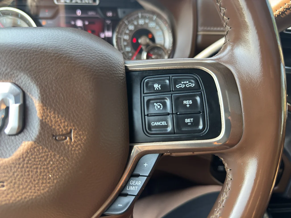 Used 2020 Billet Silver Metallic Clearcoat Ram Longhorn image 35