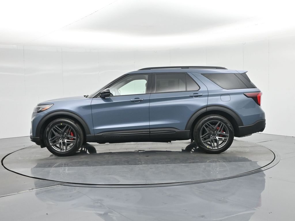 2025 Ford Explorer ST - Photo 34
