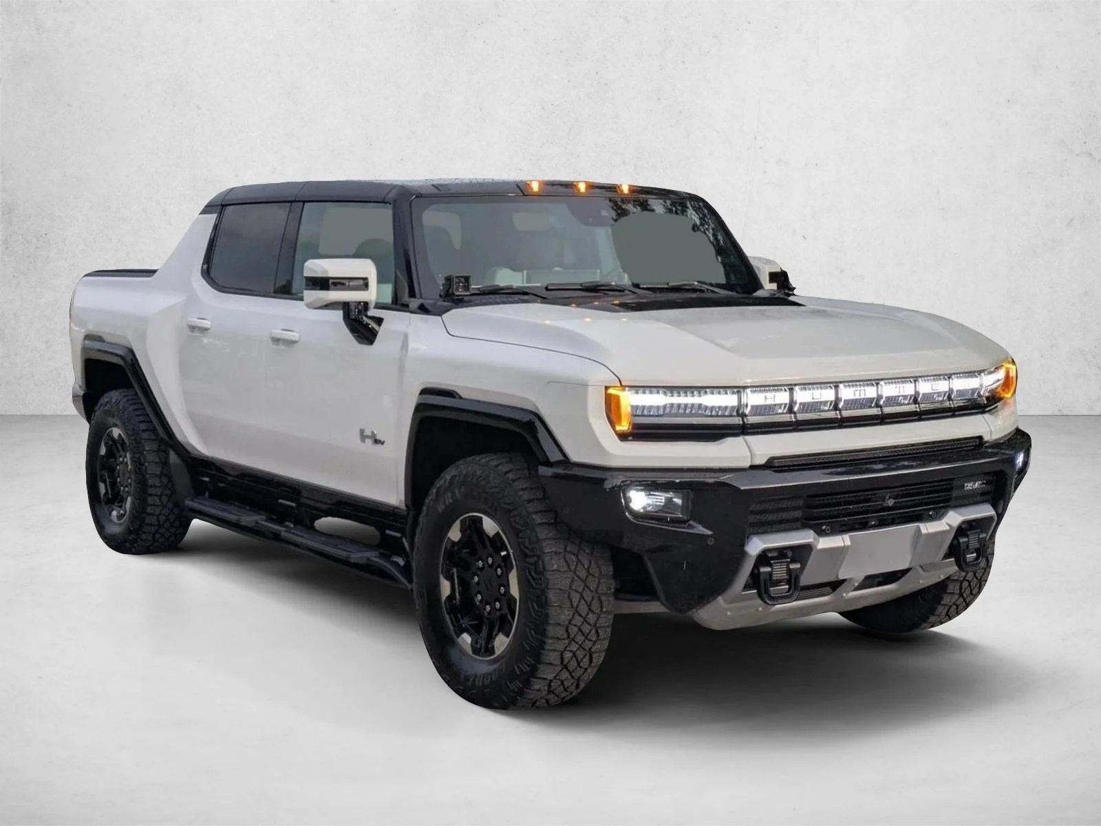 Used 2022 Interstellar White GMC Edition 1 image 3