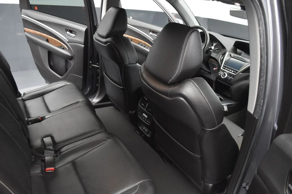 Used 2020 Gray Acura Technology image 25