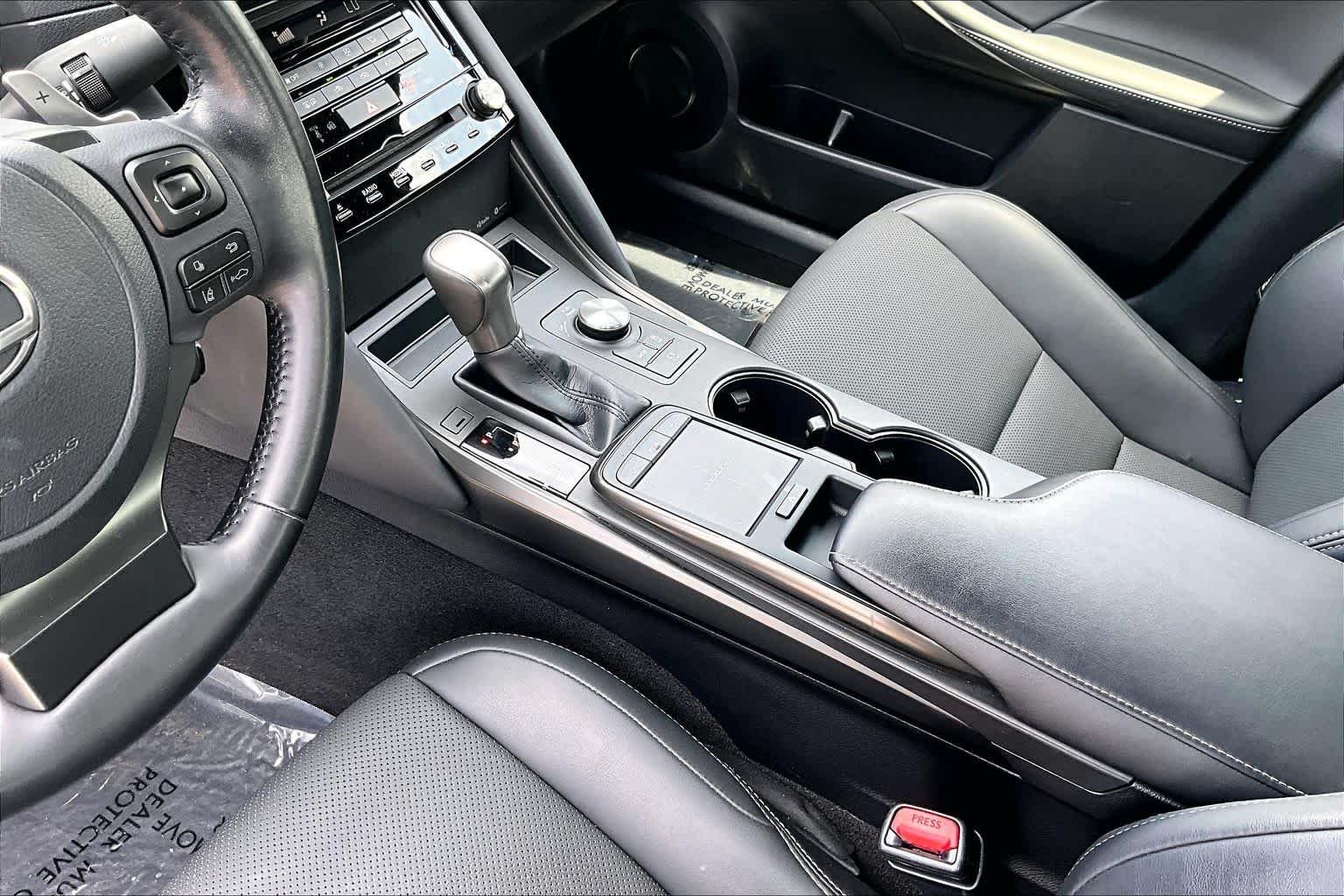 Used 2021 Atomic Silver Lexus  image 33