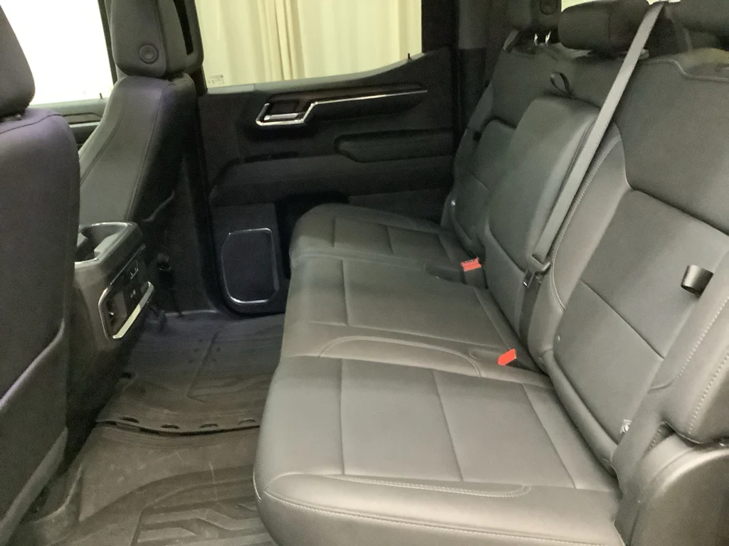 Used 2024 Sterling Metallic GMC SLT image 25