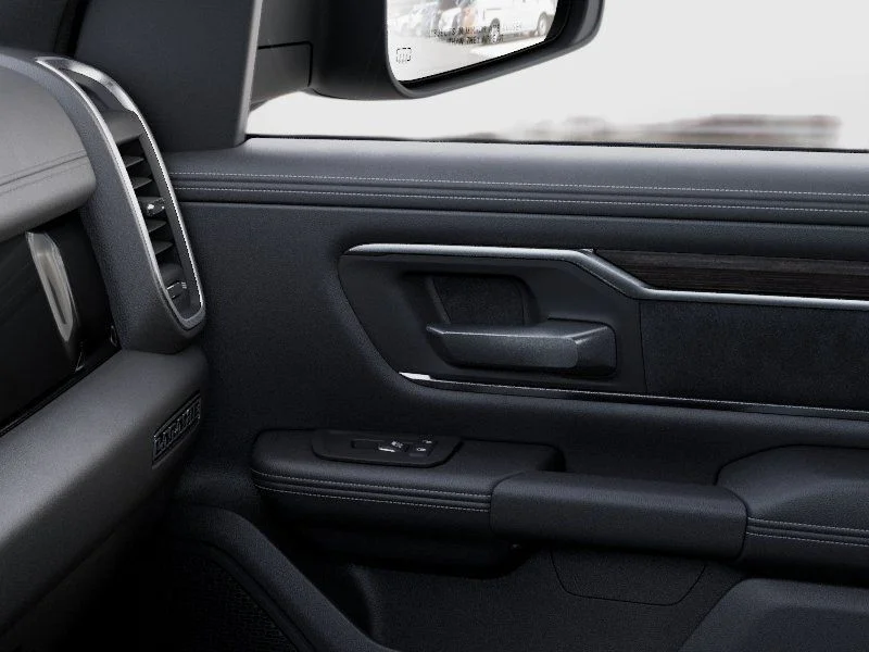New 2026 Granite Crystal Metallic Clear-Coat Exterior Paint RAM Laramie image 26