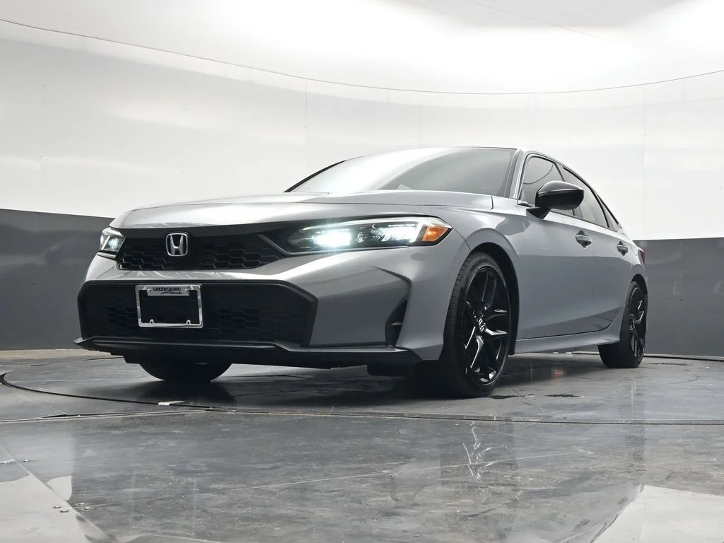 Certified Used 2025 Urban Gray Pearl Honda Sport image 31