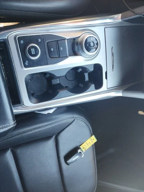 Used 2020 Black Ford XLT image 16