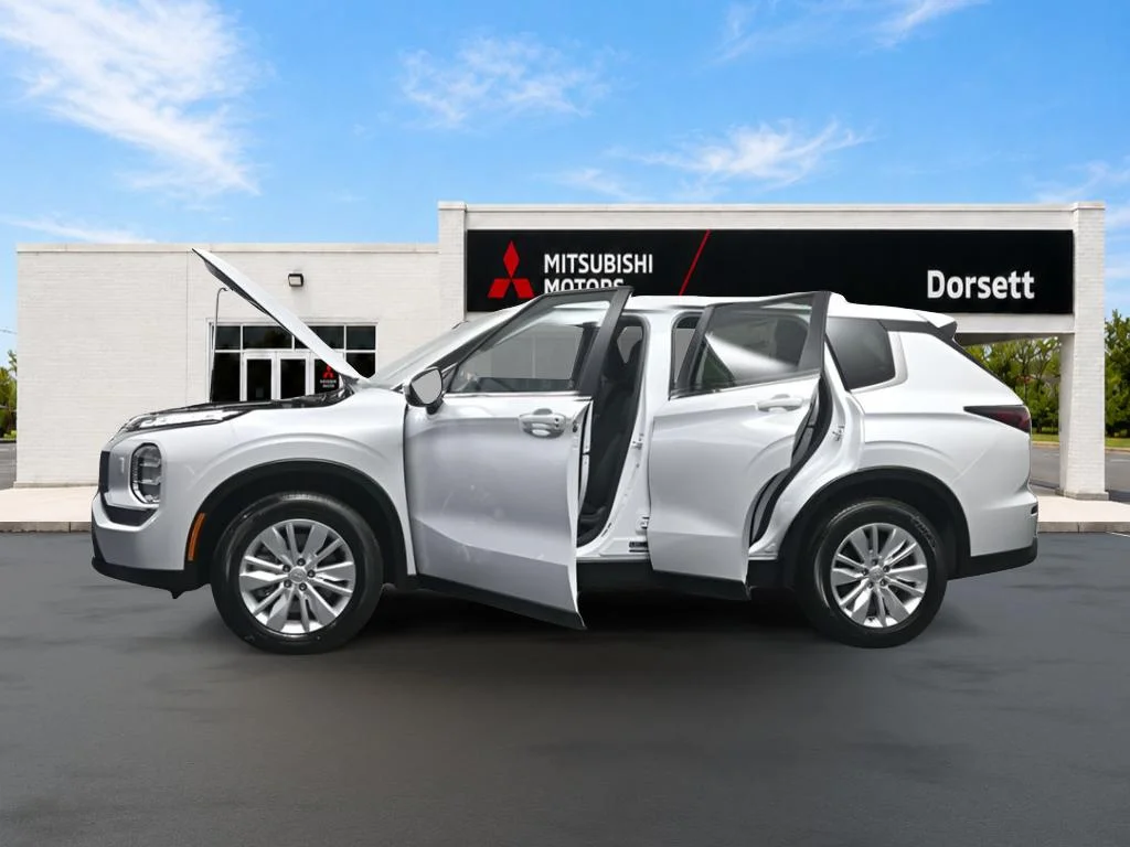 New 2026 White Diamond Mitsubishi ES image 9