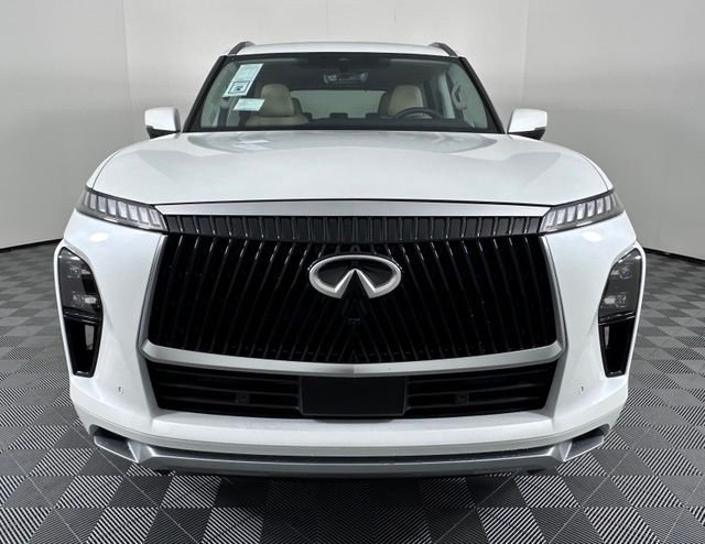 Certified Used 2026 White INFINITI PURE image 2