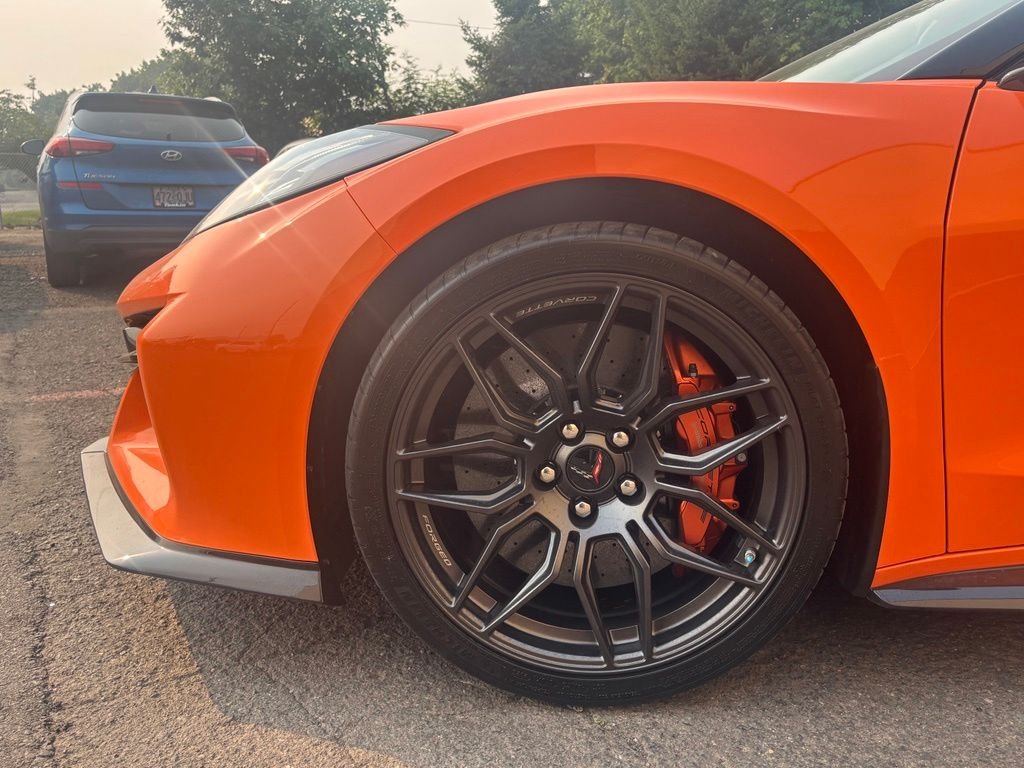 Used 2023 Orange Chevrolet Z06 image 12