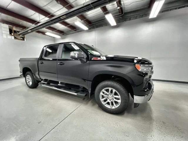 New 2026 Black Chevrolet LT image 9