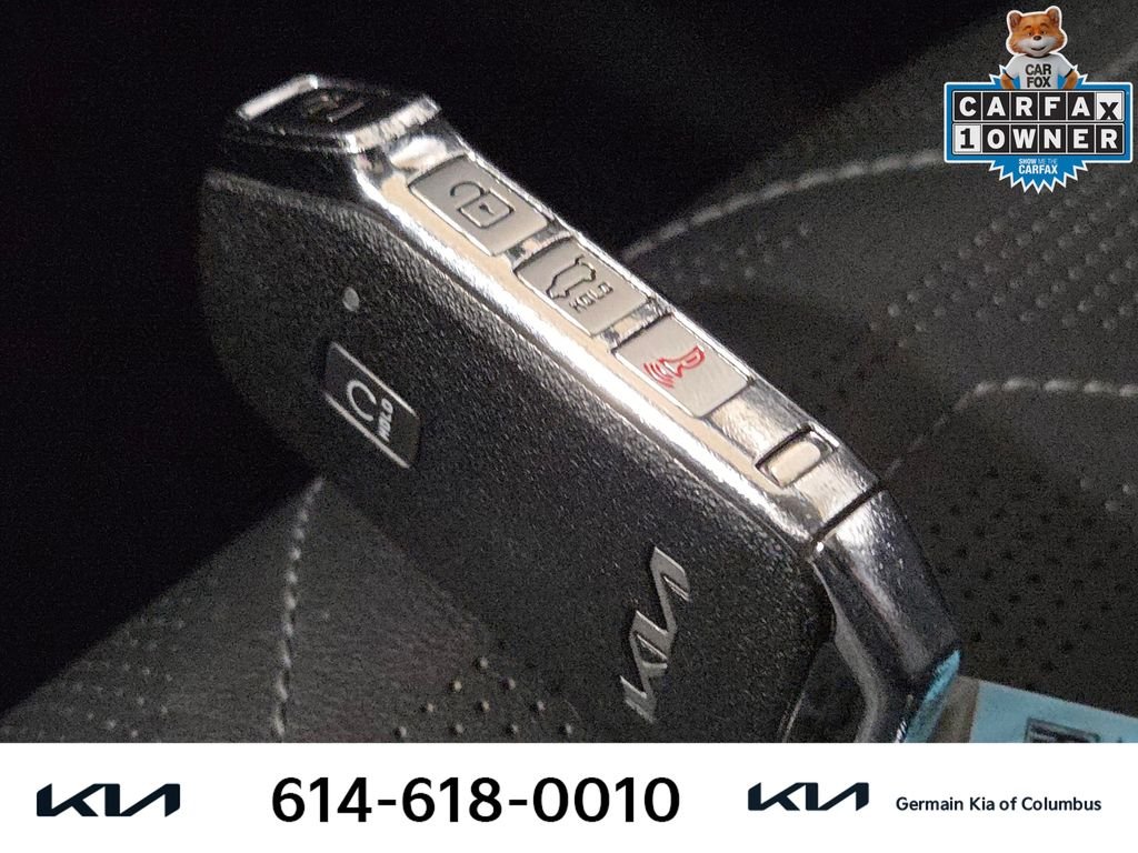 Used 2022 Black Kia SX image 33