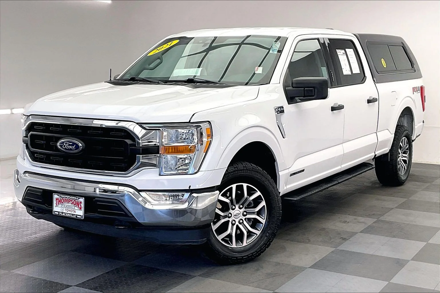 Used 2021 Oxford White Ford XLT image 12