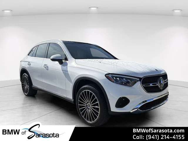 2027 MERCEDES-BENZ GLC 300