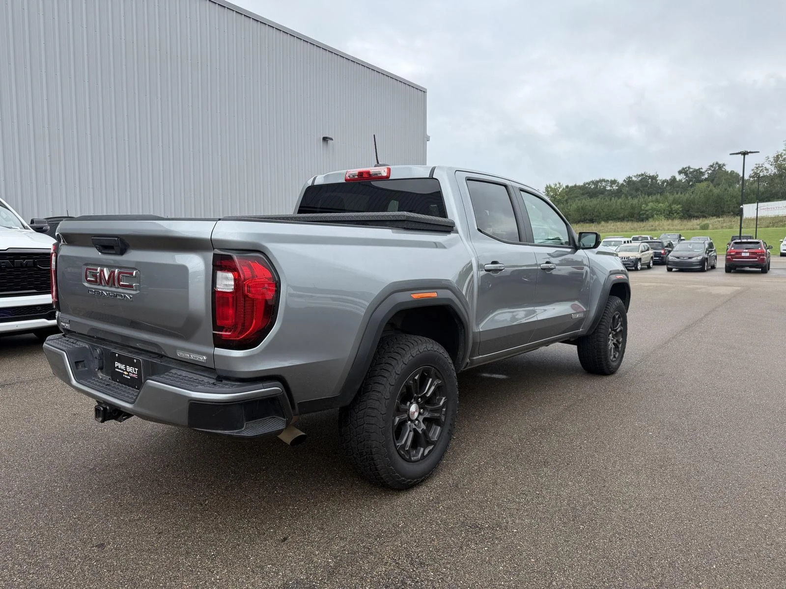 Used 2024 Summit White GMC 2WD Elevation image 6