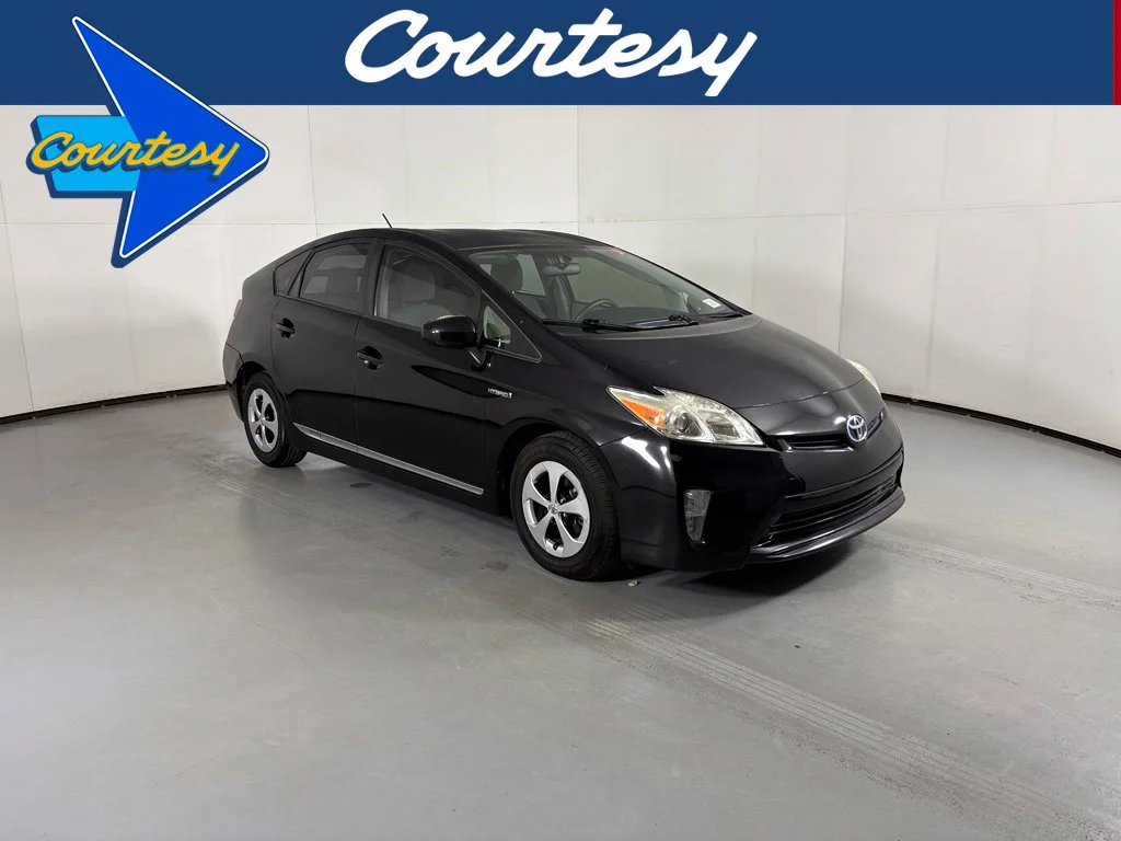 Used 2014 Black Toyota Two image 1