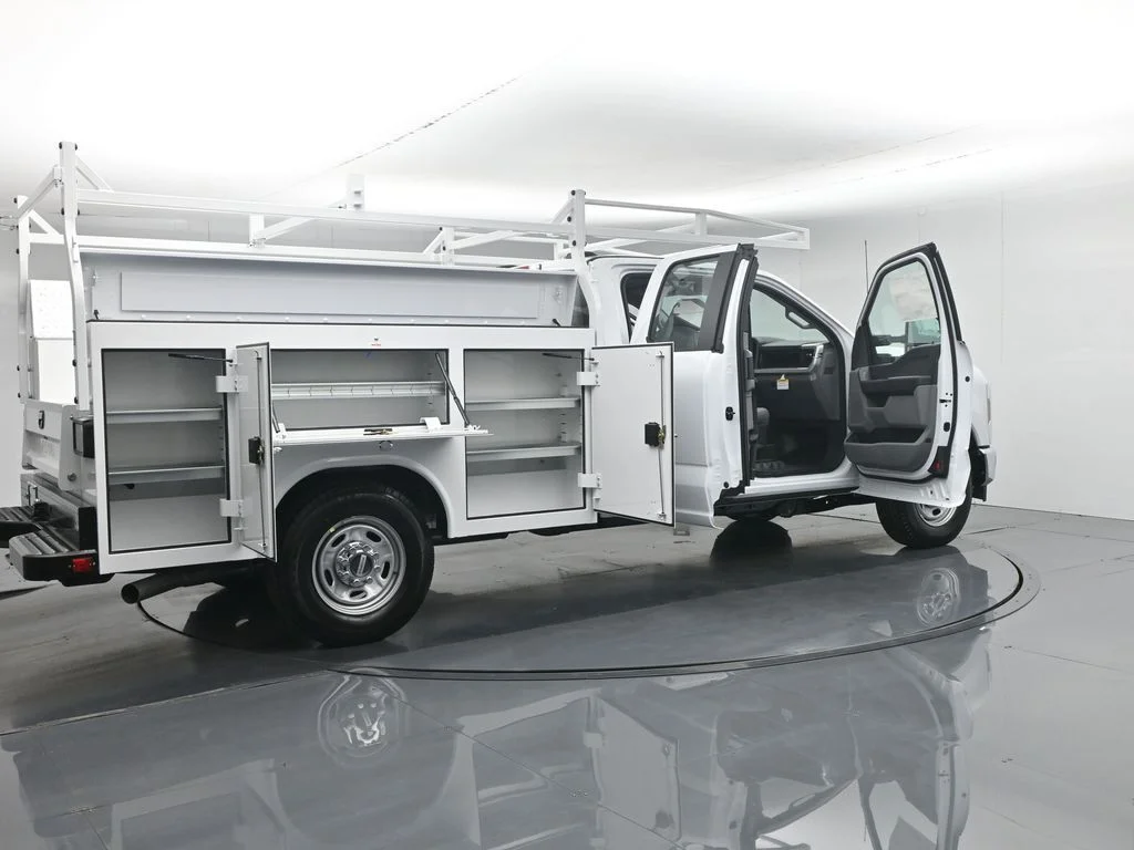 New 2026 Oxford White Ford XL image 57