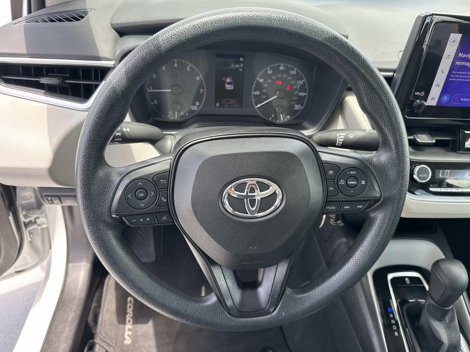 Used 2023 Ice Cap Toyota LE image 21