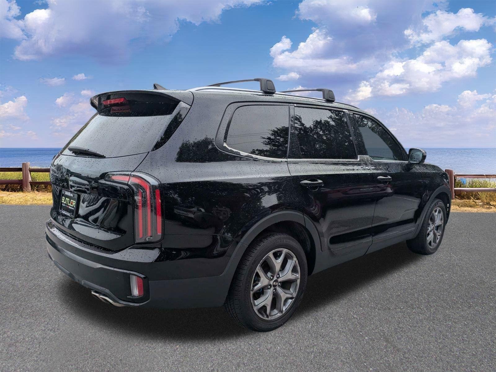 Used 2023 Ebony Black Kia SX image 8