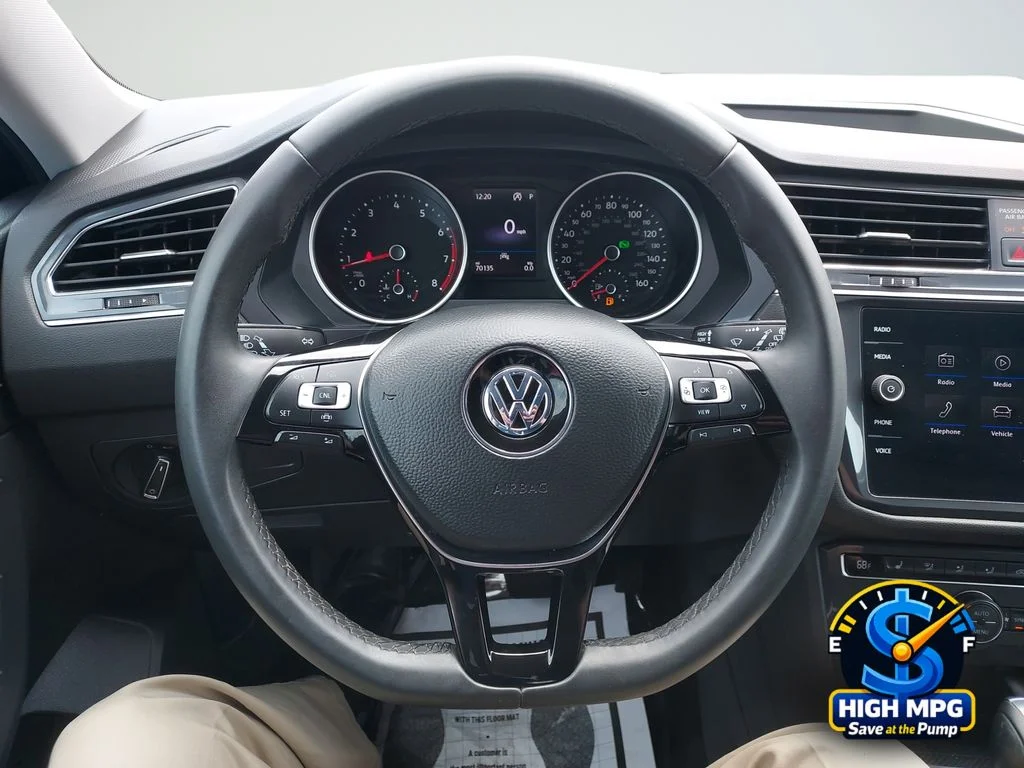Used 2020 Blue Volkswagen 2.0T SE image 10