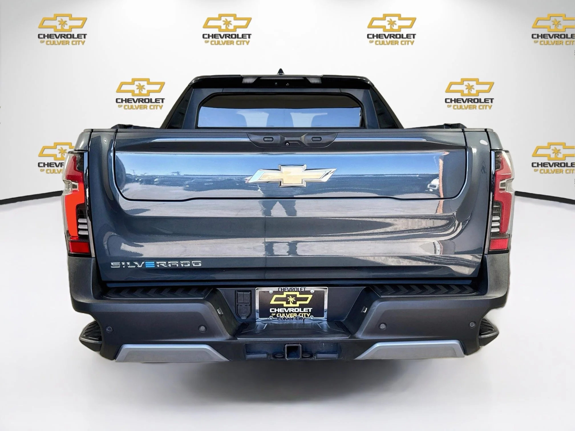 Used 2026 Blue Smoke Metallic Chevrolet LT - Max Range image 7