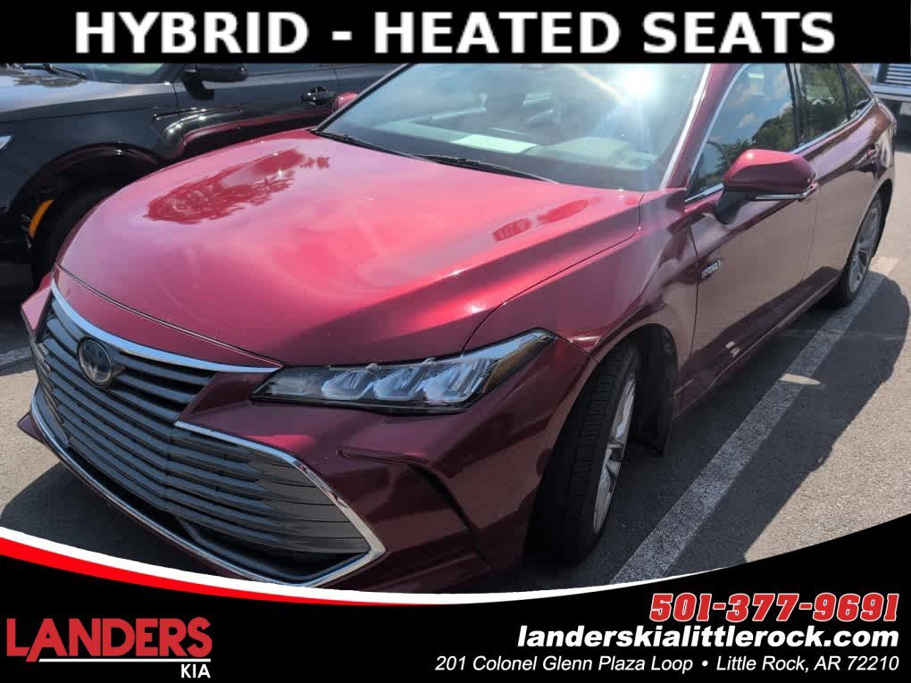 2021 Toyota Avalon XLE Hybrid's photo