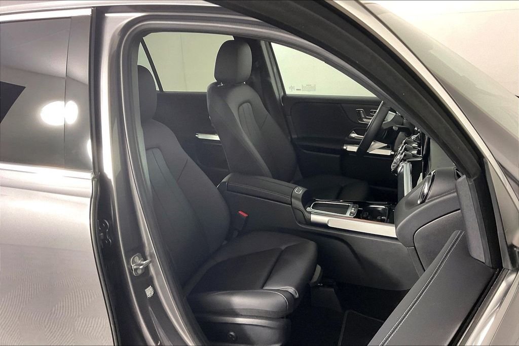 2026 Mercedes-Benz GLB GLB 250 - Photo 7