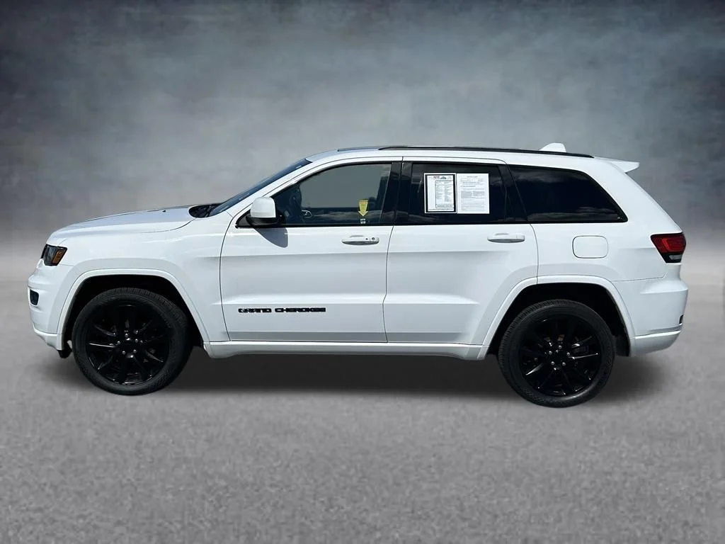 Used 2019 Jeep Grand Cherokee Altitude with VIN 1C4RJFAG1KC670547 for sale in Oneida, NY