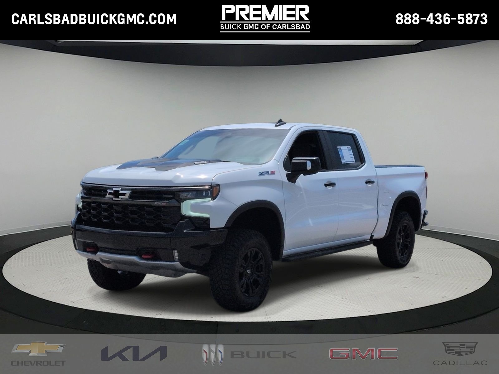Summit White 2024 Chevrolet Silverado 1500 Pickup Truck Four-Wheel Drive