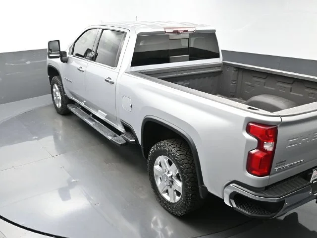 Used 2020 Silver Chevrolet LTZ image 54
