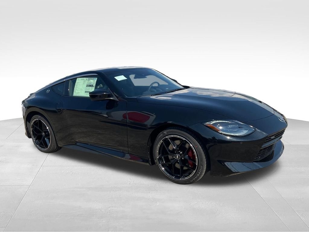New 2027 Black Nissan Performance image 7