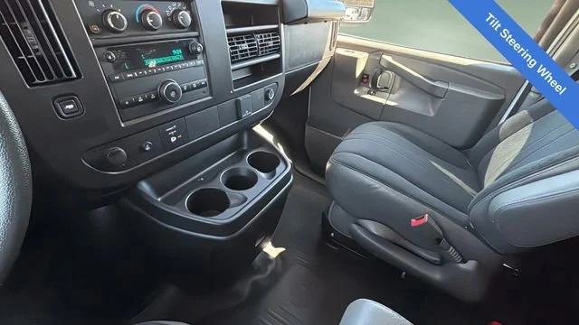 Used 2024 Summit White GMC Work Van image 14