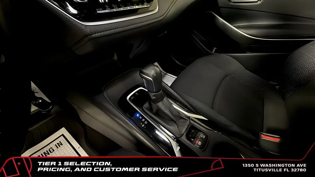 Used 2020 Black Toyota SE image 21