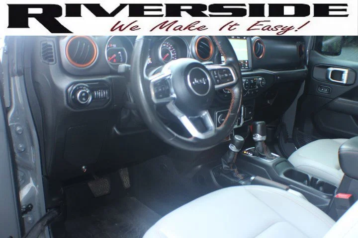 Used 2020 Sting-Gray Clearcoat Jeep Mojave image 7
