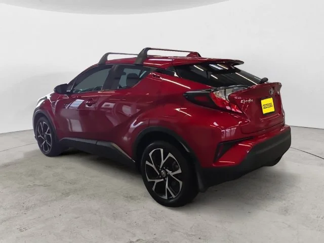 Used 2021 Red Toyota XLE image 7