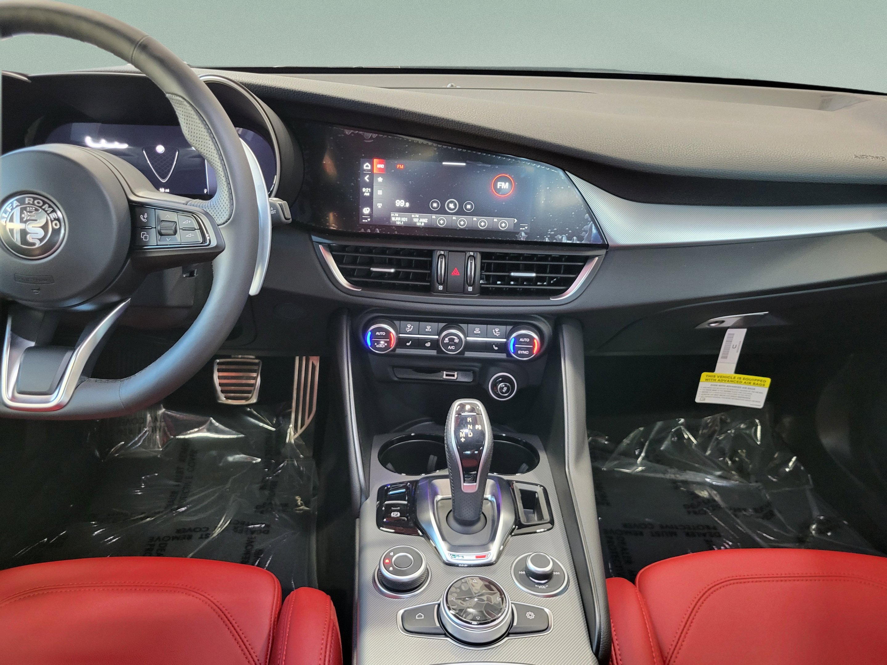 New 2025 Moonlight Gray Metallic Alfa Romeo  image 41