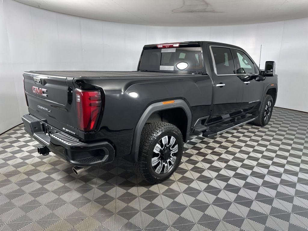 Used 2025 Onyx Black GMC Denali image 13