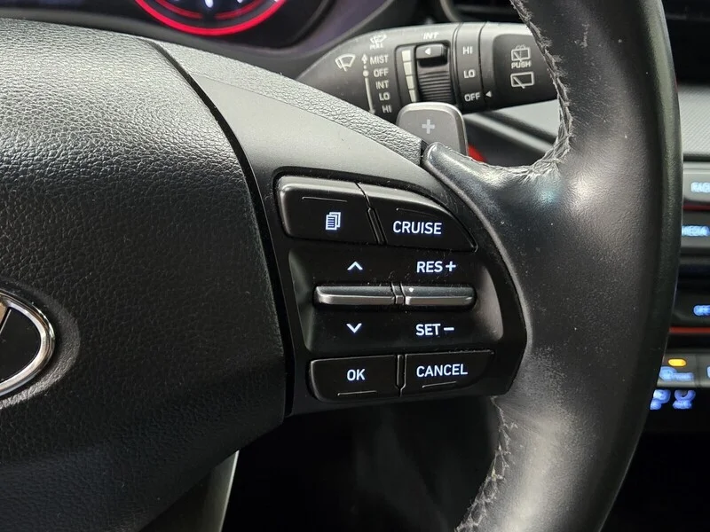 Used 2020 Ultra Black Hyundai 2.0 Premium image 20
