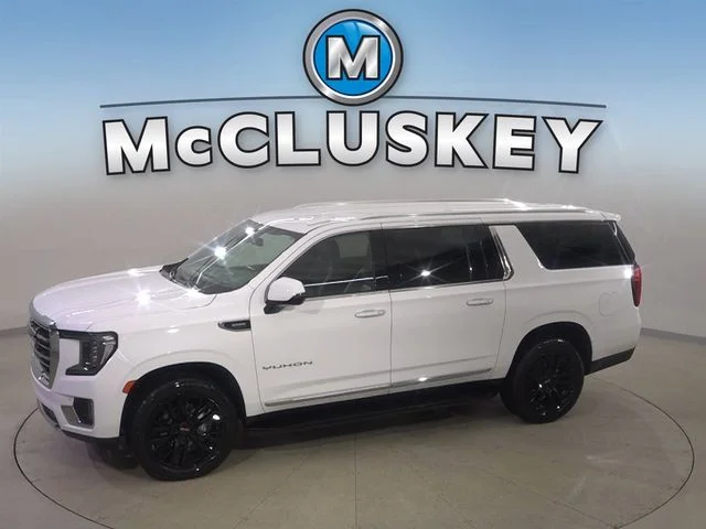 2023 GMC Yukon 4WD SLT's photo