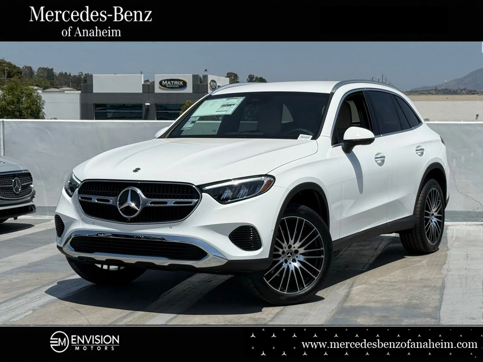 2026 Mercedes-Benz GLC GLC 300's photo