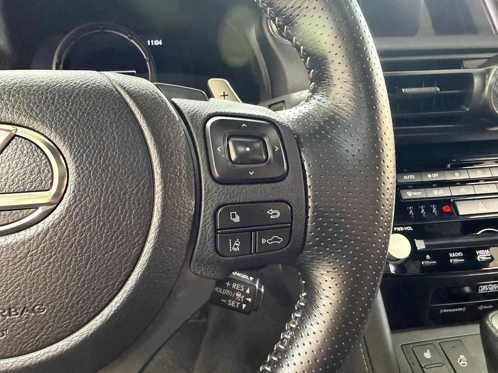 Used 2024  Lexus 350 F SPORT image 33