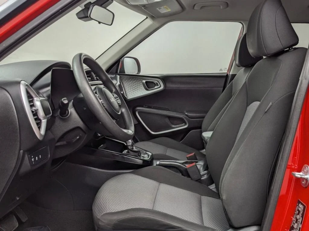 Used 2025 Red Kia LX image 21