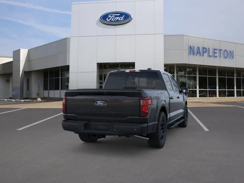 New 2026 Agate Black Metallic Ford XLT image 22