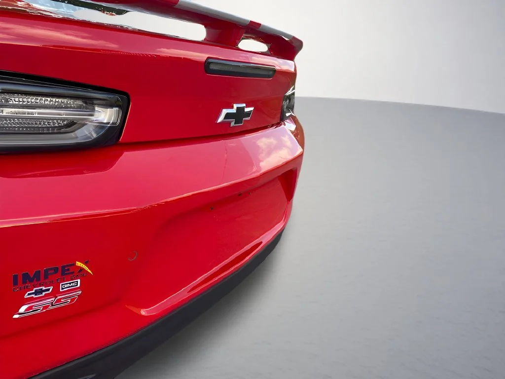 Used 2022 Red Chevrolet SS image 41
