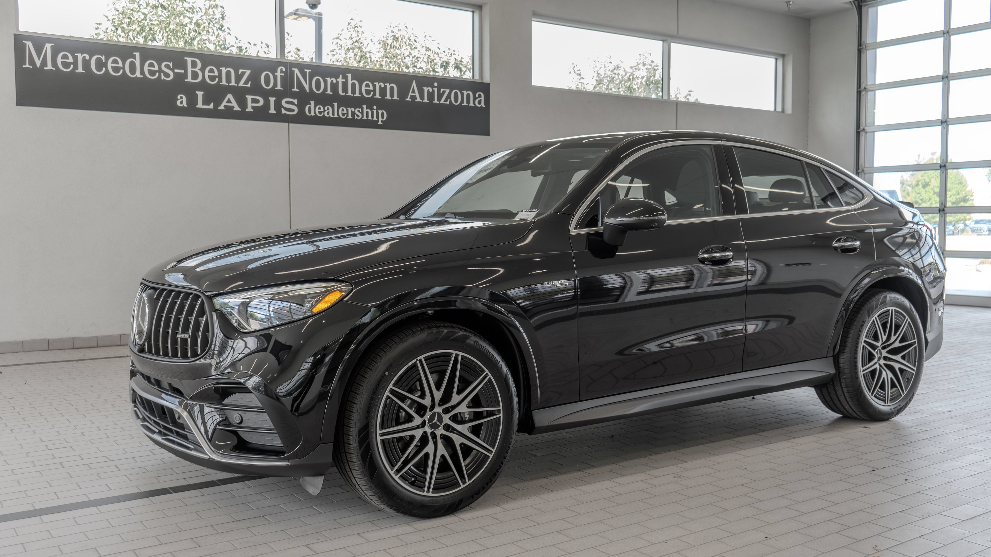 New 2027 Obsidian Black Metallic Mercedes-Benz GLC 350e image 40