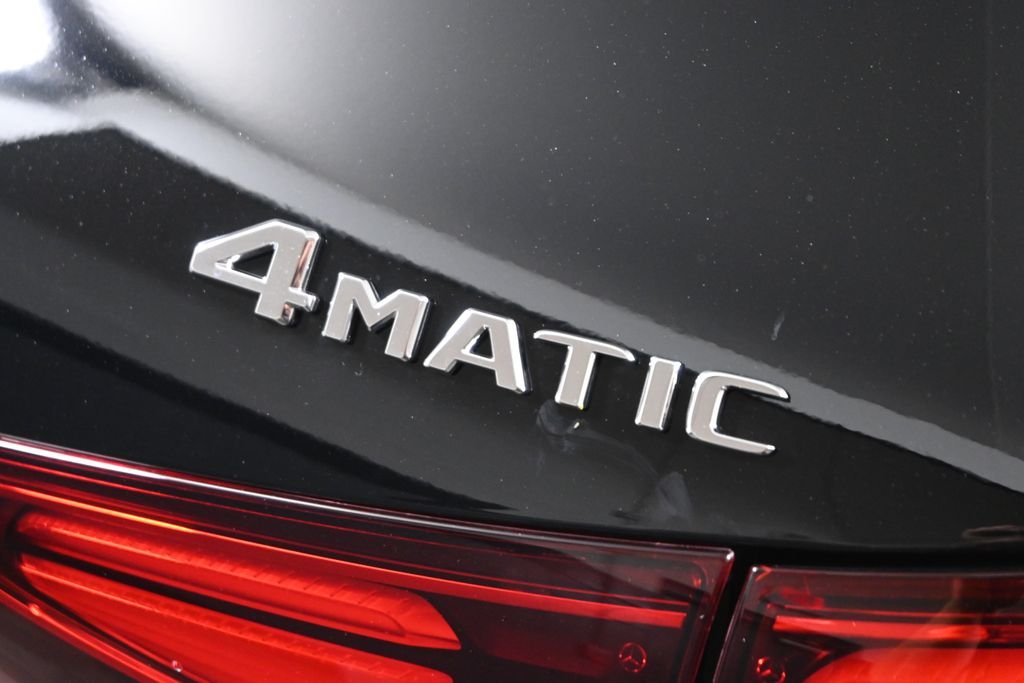 New 2026 Night Black Mercedes-Benz GLA 250 image 38