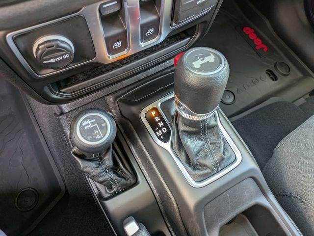 New 2026 Reign Jeep Sport image 21