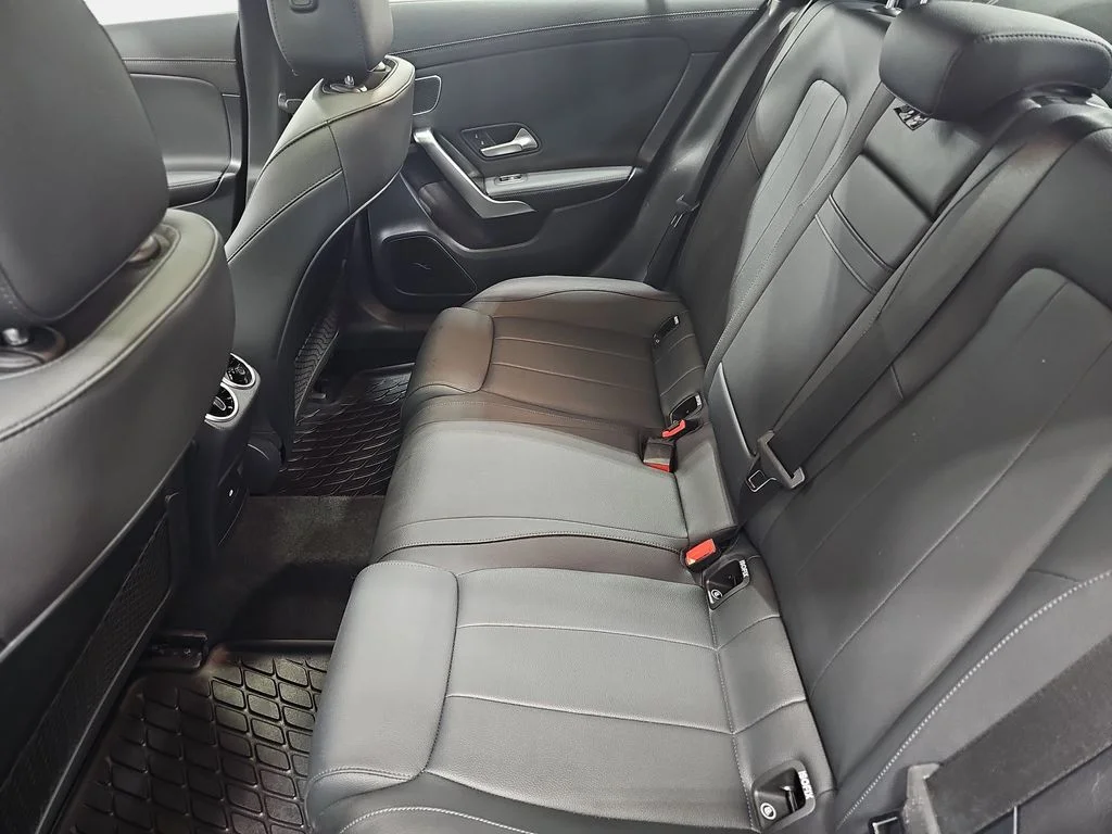 Used 2024  Mercedes-Benz CLA 250 image 12