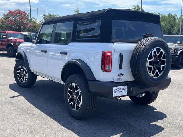 New 2025 White Ford Base image 4