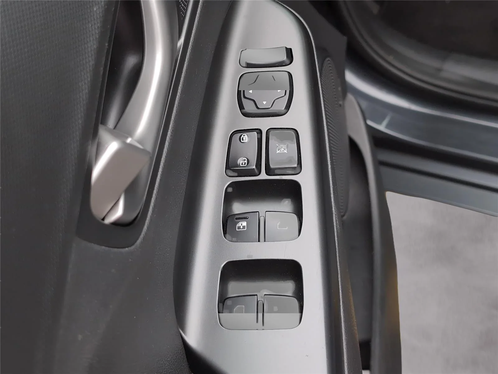 Used 2020 Thunder Gray Hyundai Ultimate image 17