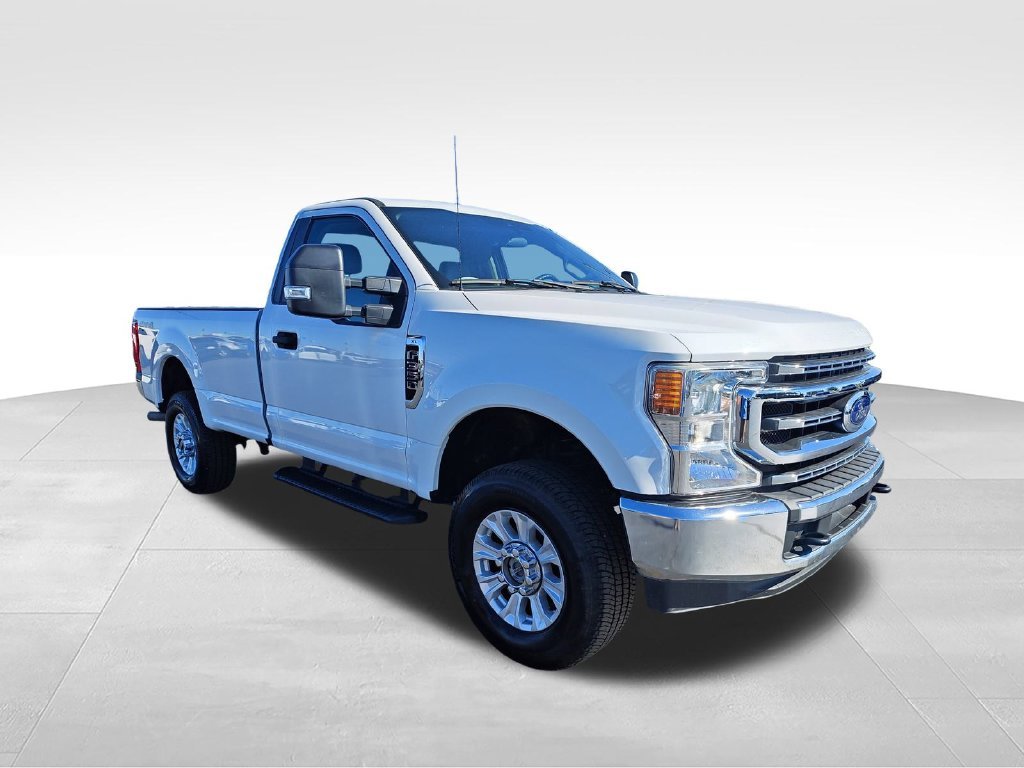 Used 2020 White Ford XL image 7