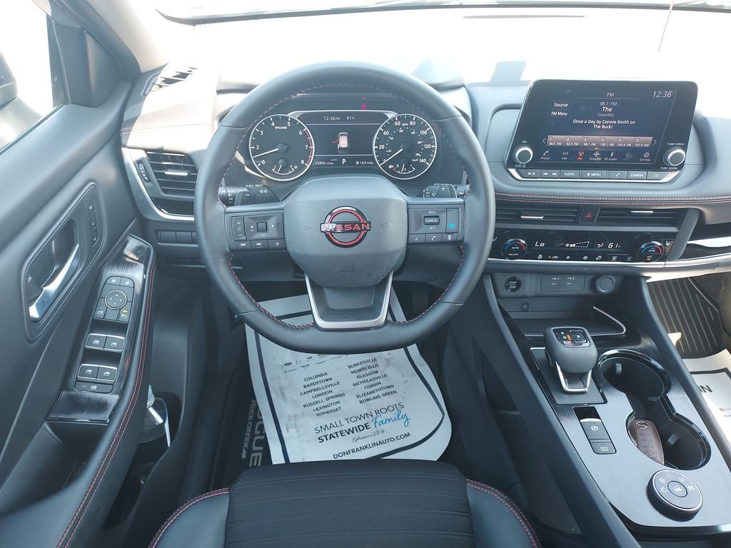 Used 2025 Gray Nissan Rock Creek image 16